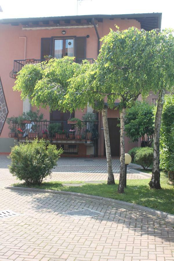 Indesenzano Apartment Ντεζεντσάνο ντελ Γκάρντα Εξωτερικό φωτογραφία