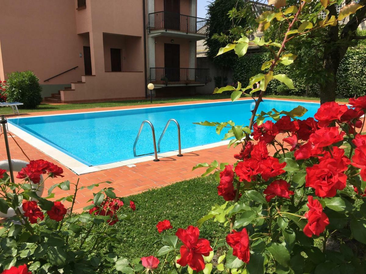 Indesenzano Apartment Ντεζεντσάνο ντελ Γκάρντα Εξωτερικό φωτογραφία
