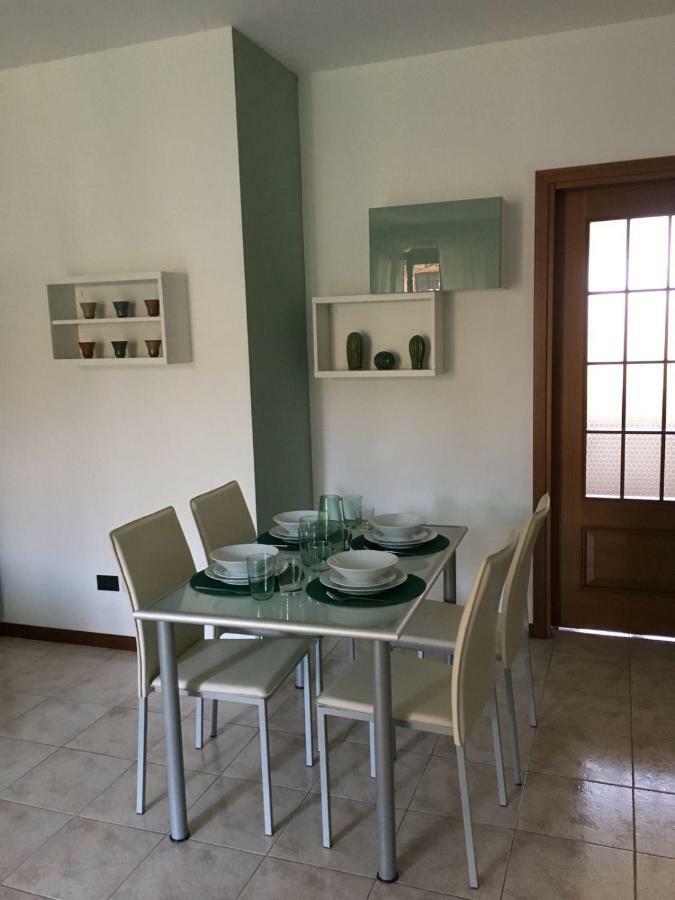 Indesenzano Apartment Ντεζεντσάνο ντελ Γκάρντα Εξωτερικό φωτογραφία
