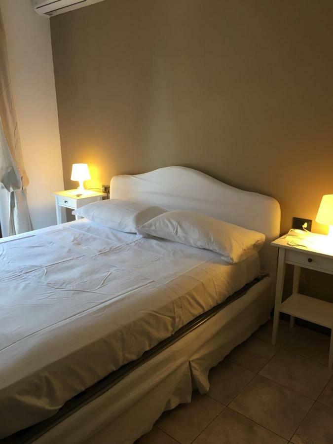 Indesenzano Apartment Ντεζεντσάνο ντελ Γκάρντα Εξωτερικό φωτογραφία